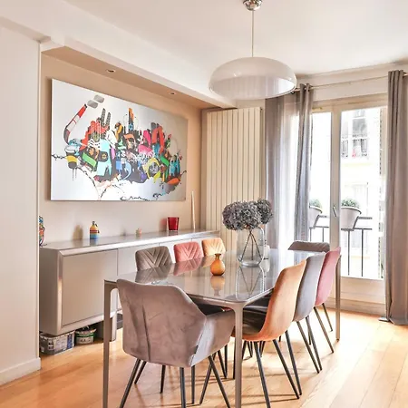 Modern Near The Eiffel Tower Daire Paris